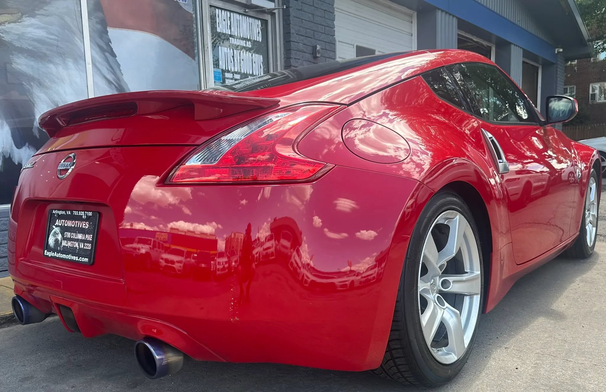 Used 2012 Nissan 370Z Coupe RWD image 3