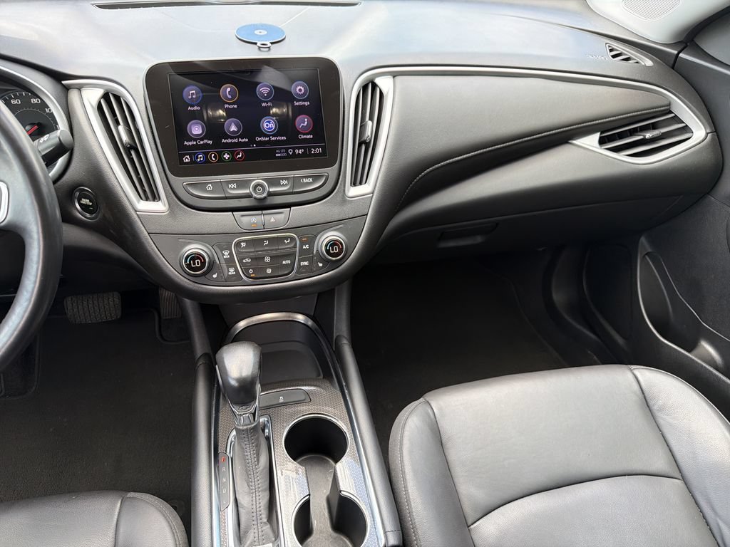 Certified 2022 Chevrolet Malibu LT w/ Leather Package FWD image 18