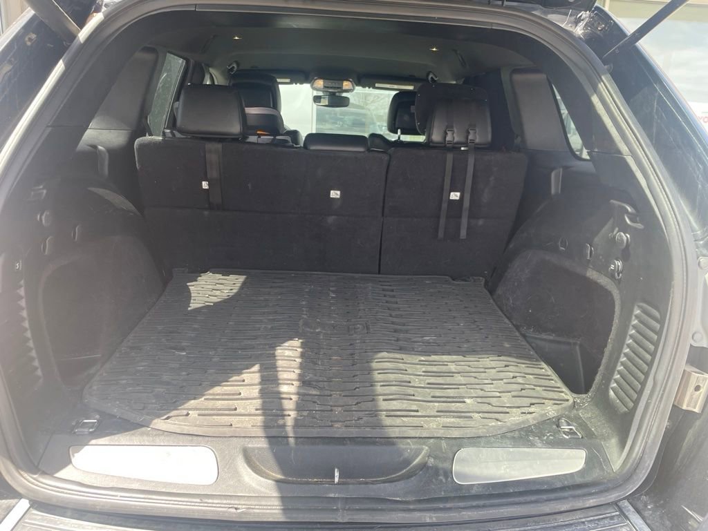 Used 2017 Jeep Grand Cherokee Limited AWD/4WD image 24