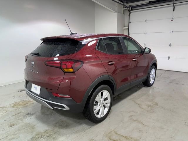 Used 2024 Buick Encore GX Preferred w/ Comfort Package AWD/4WD image 7