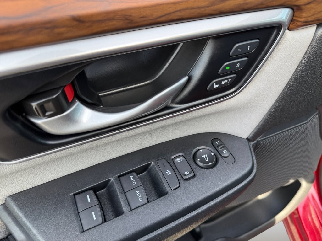 Used 2022 Honda CR-V Touring image 21