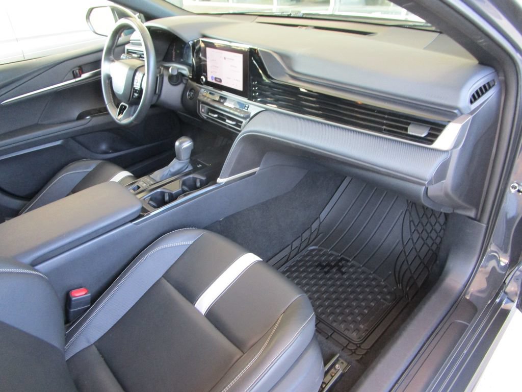 Used 2025 Toyota Camry SE FWD image 28