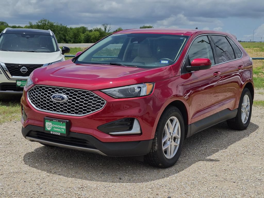 Used 2024 Ford Edge SEL AWD/4WD image 4