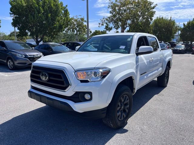 Used 2023 Toyota Tacoma SR5 w/ Technology Package RWD image 3