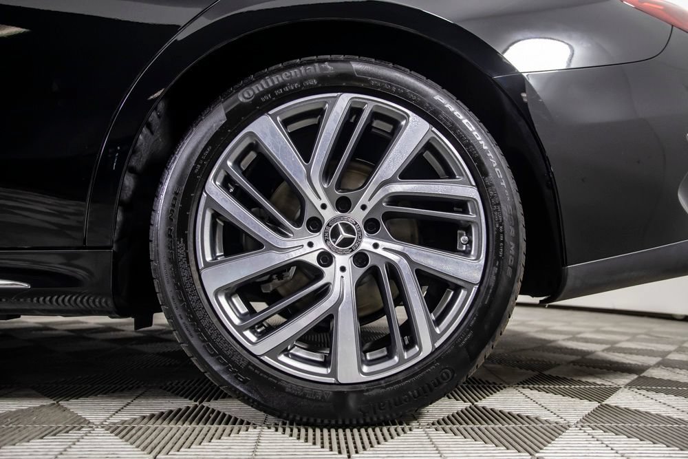 Used 2025 Mercedes-Benz E 350 Sedan w/ Winter Package image 40