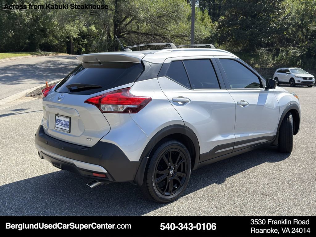 Used 2020 Nissan Kicks SR w/ Exterior Package image 4