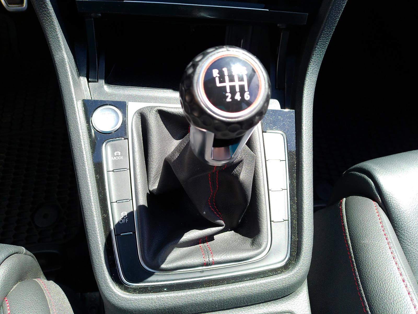 Used 2019 Volkswagen GTI SE w/ SE Experience Package FWD image 21