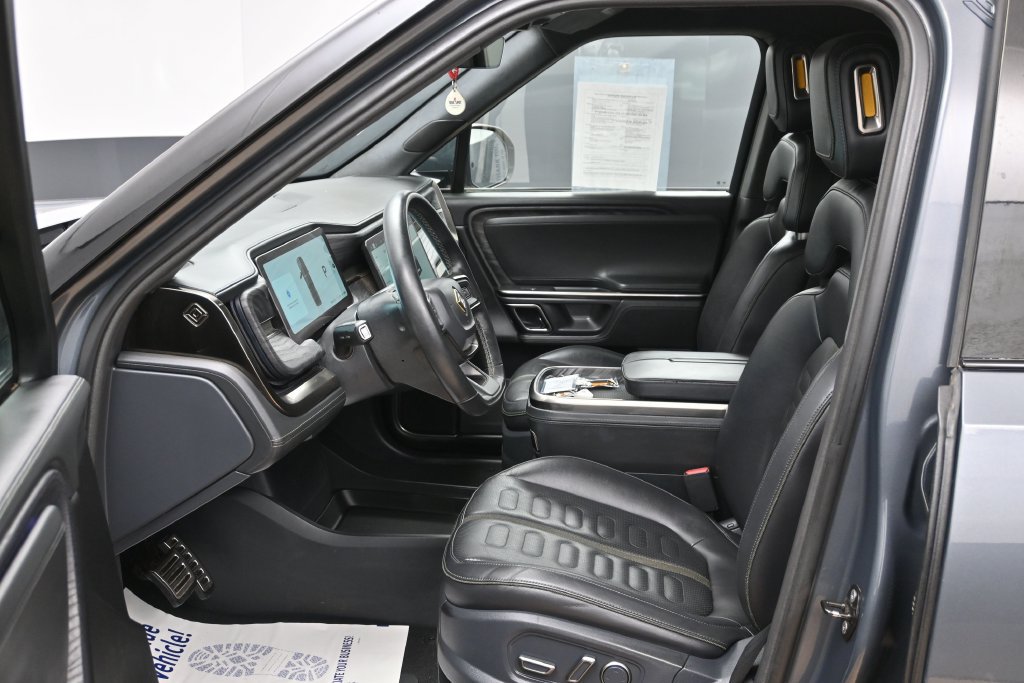 Used 2022 Rivian R1T Launch Edition AWD/4WD image 9
