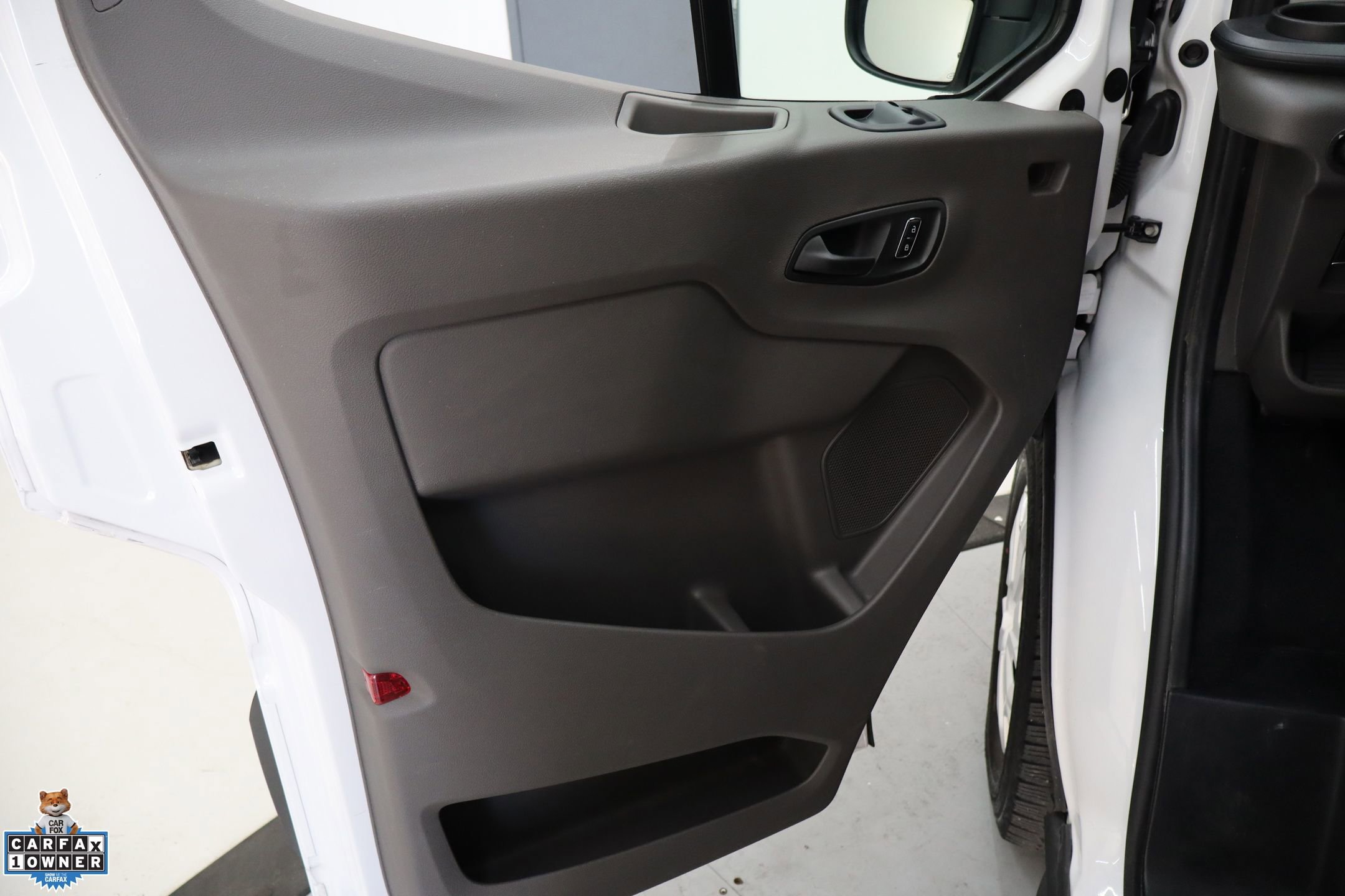 Used 2024 Ford Transit 350 XLT image 12