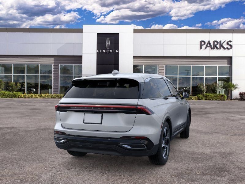 New 2026 Lincoln Nautilus Premier AWD/4WD image 8