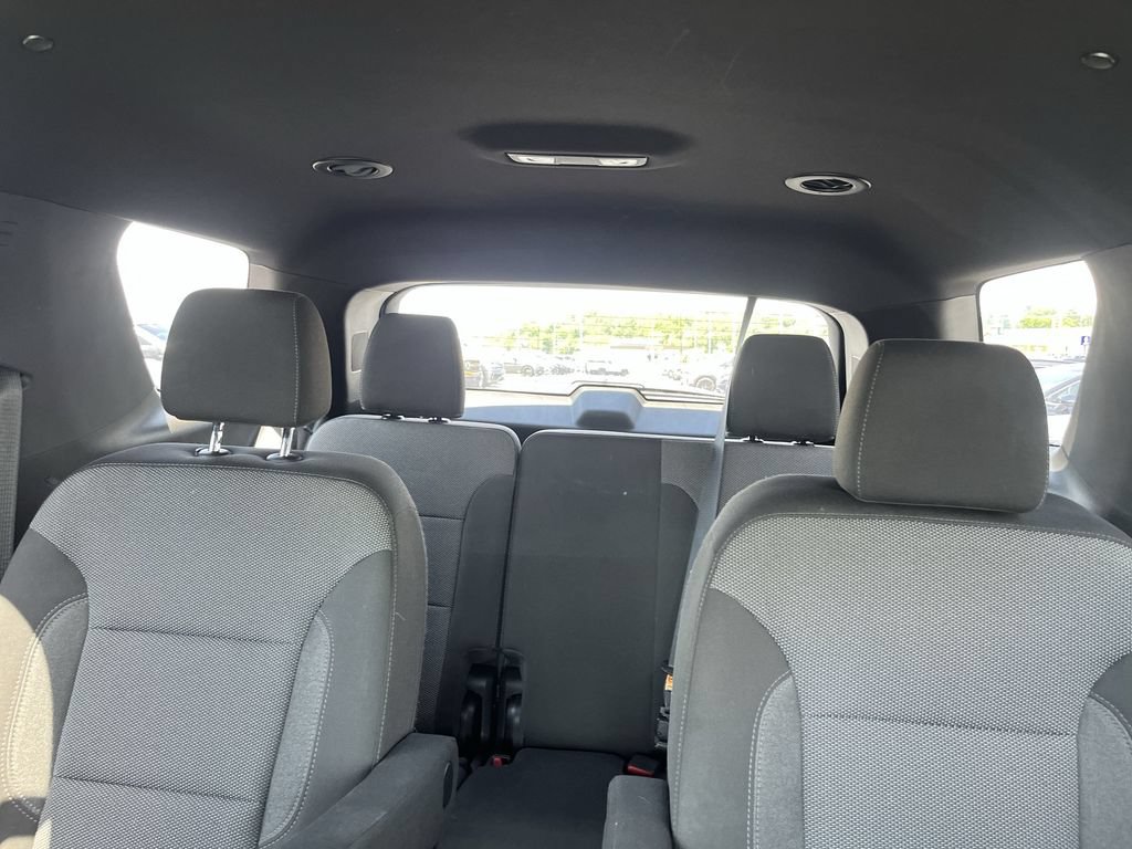 Used 2023 Chevrolet Traverse LT AWD/4WD image 13