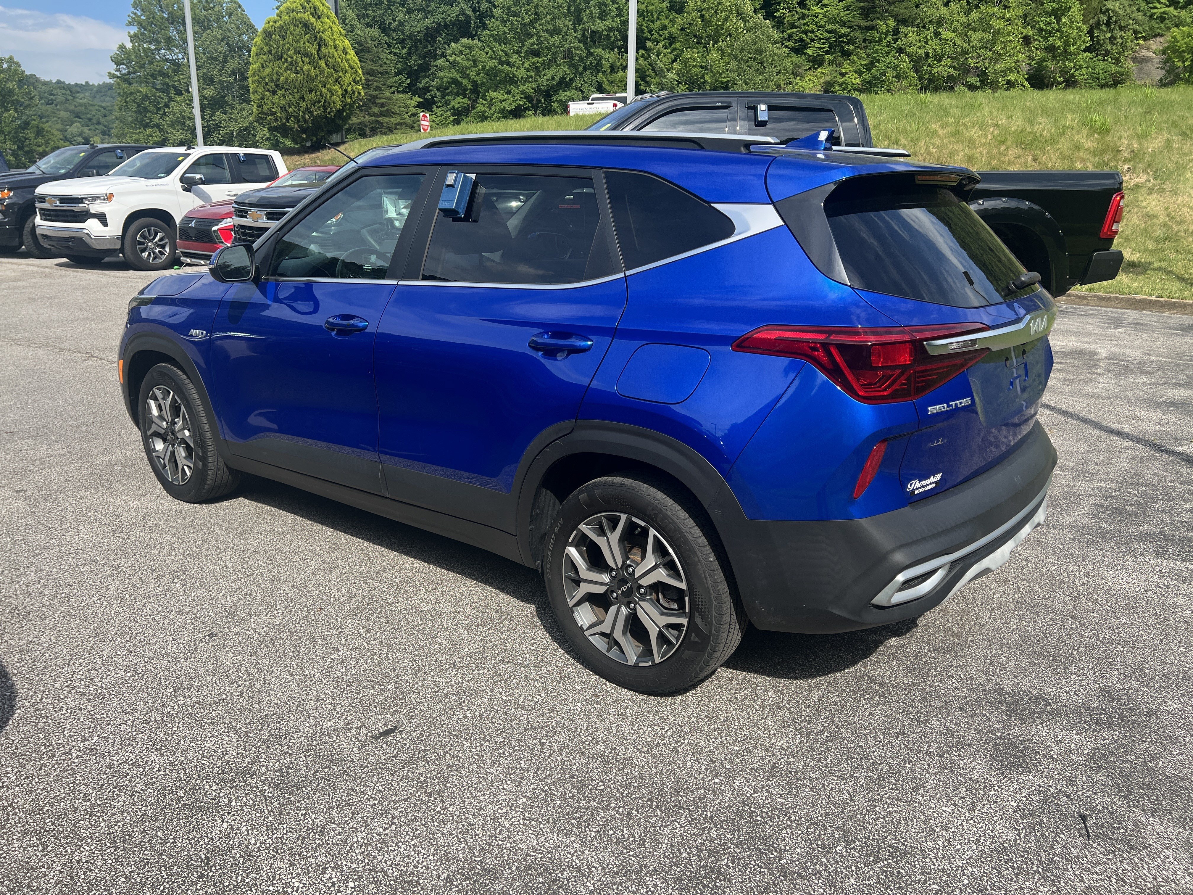 Used 2023 Kia Seltos EX AWD/4WD image 5