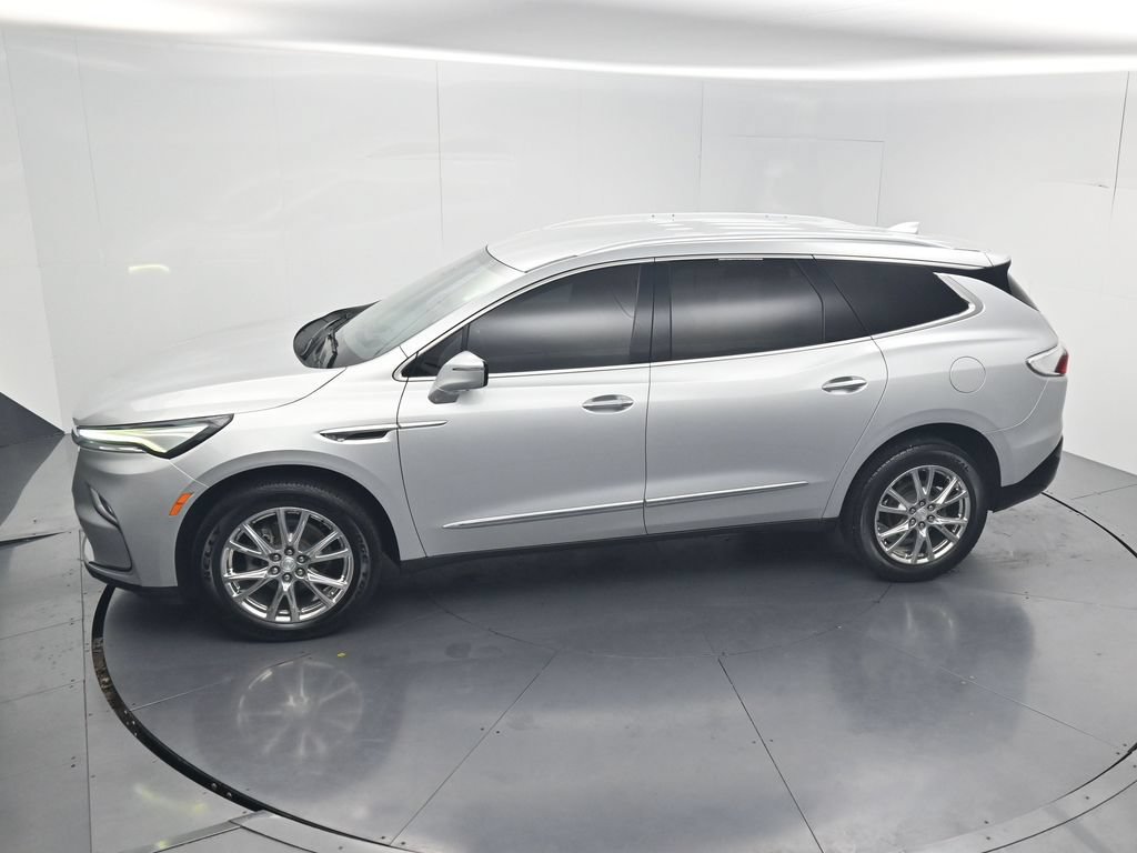 Used 2022 Buick Enclave Premium FWD image 50