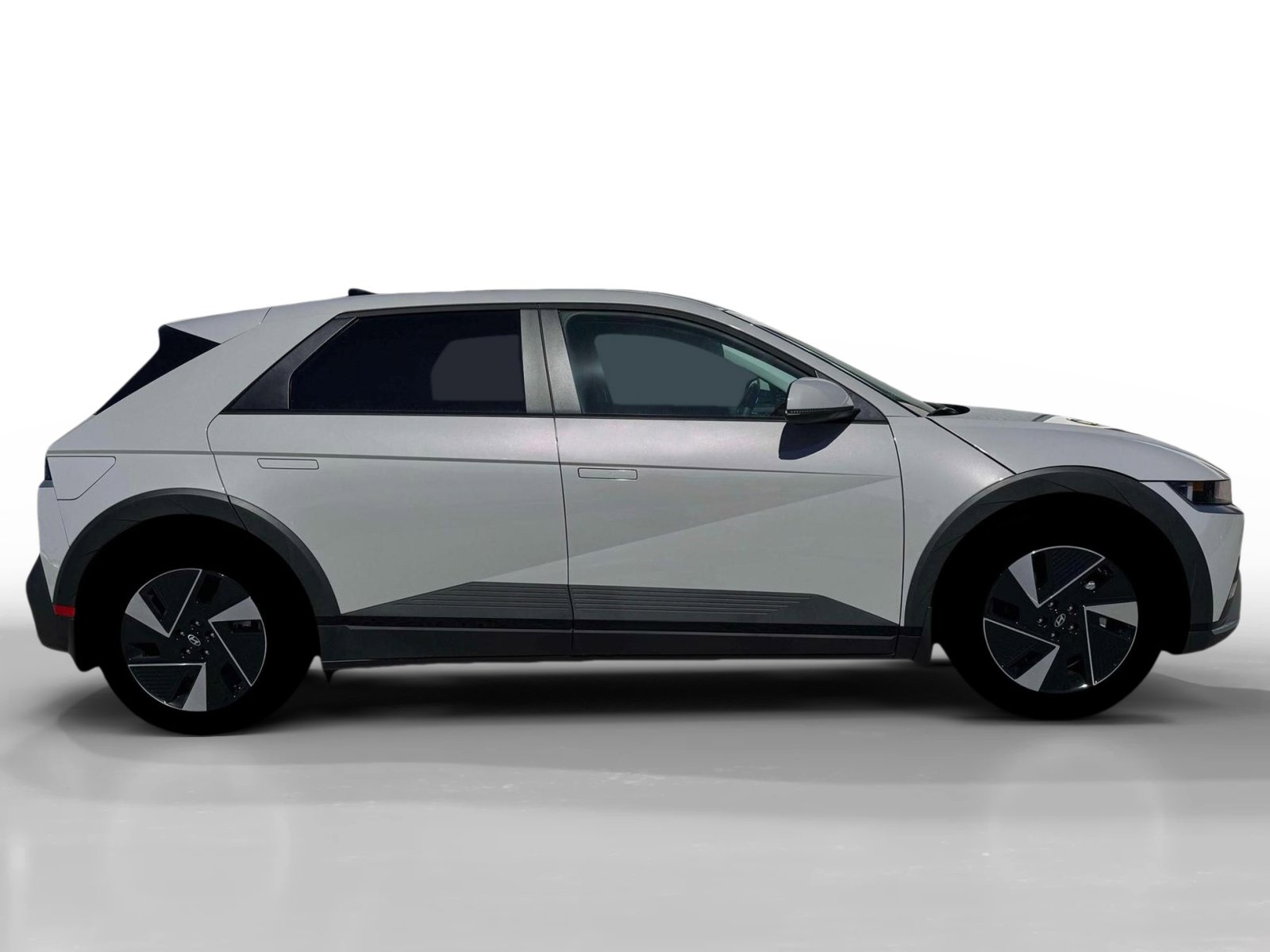 New 2026 Hyundai Ioniq 5 SEL RWD image 9