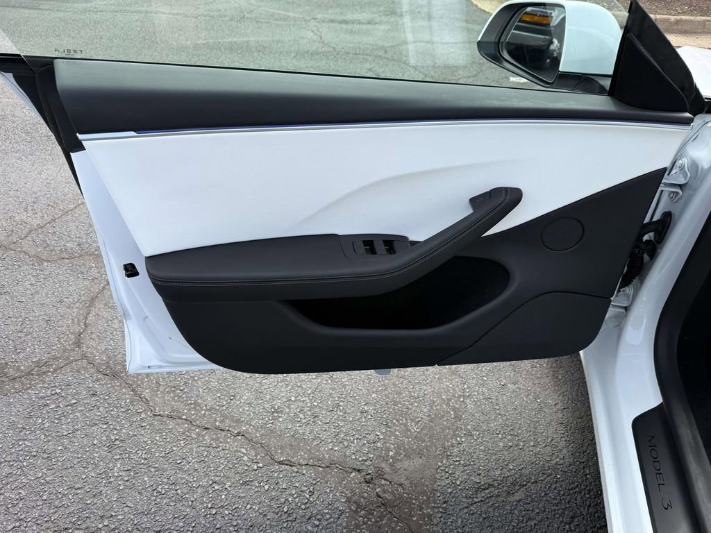 Used 2025 Tesla Model 3 Performance image 12