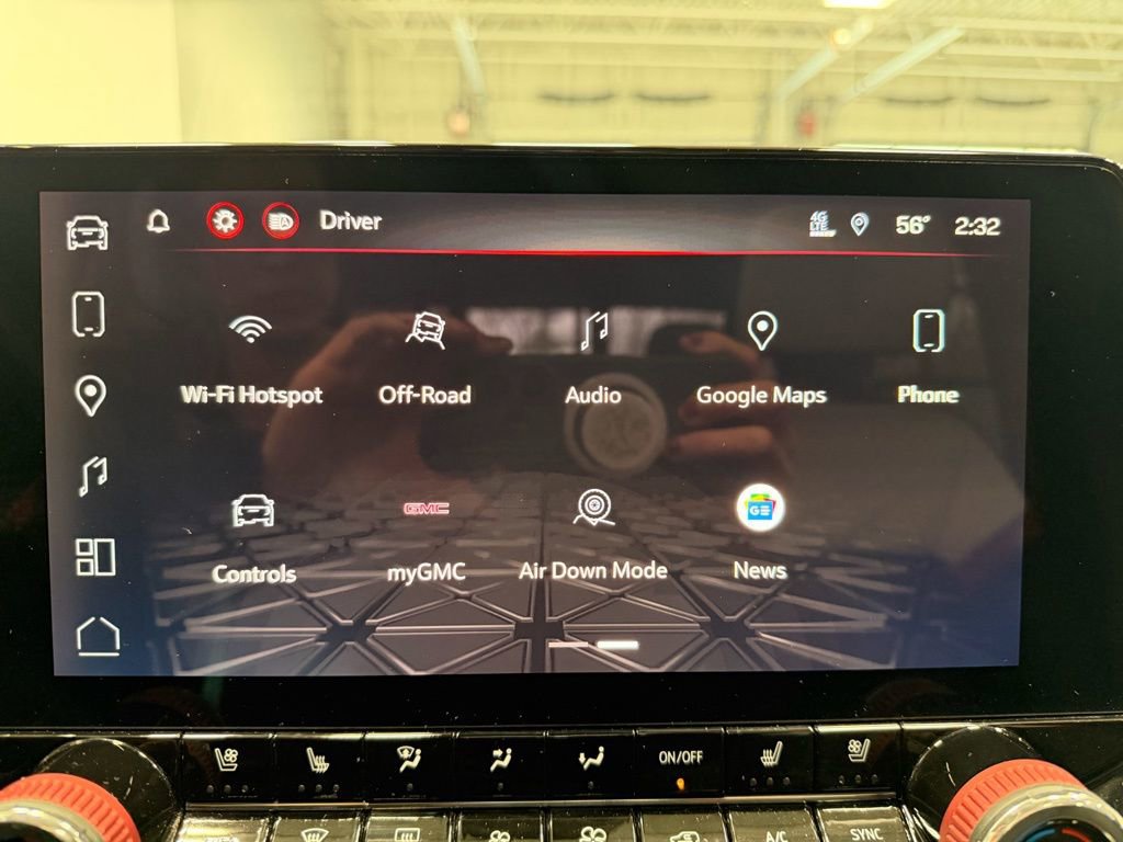 Used 2024 GMC Canyon AT4X image 41