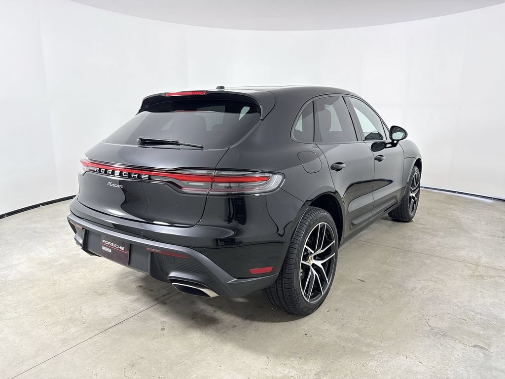 New 2026 Porsche Macan AWD/4WD image 7