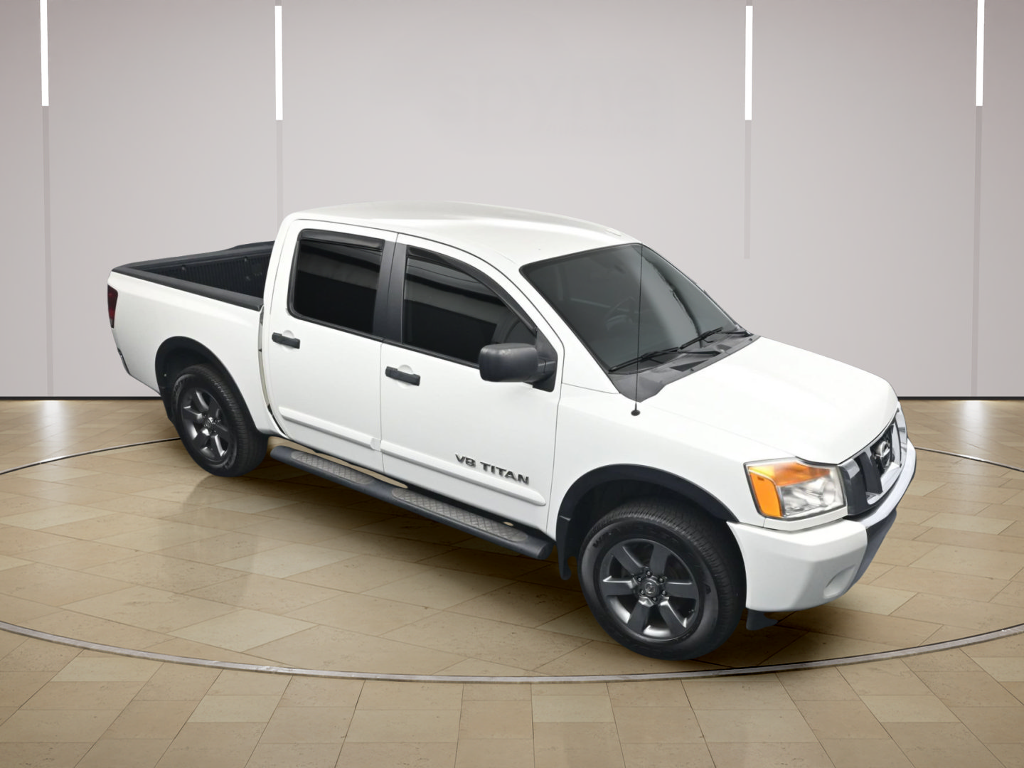 Used 2015 Nissan Titan SV w/ SV Value Truck Package RWD image 31