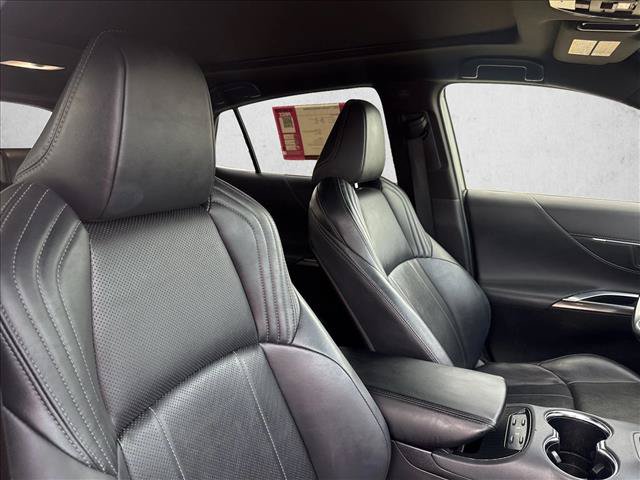Used 2021 Toyota Venza Limited w/ Advanced Technology Package AWD/4WD image 17