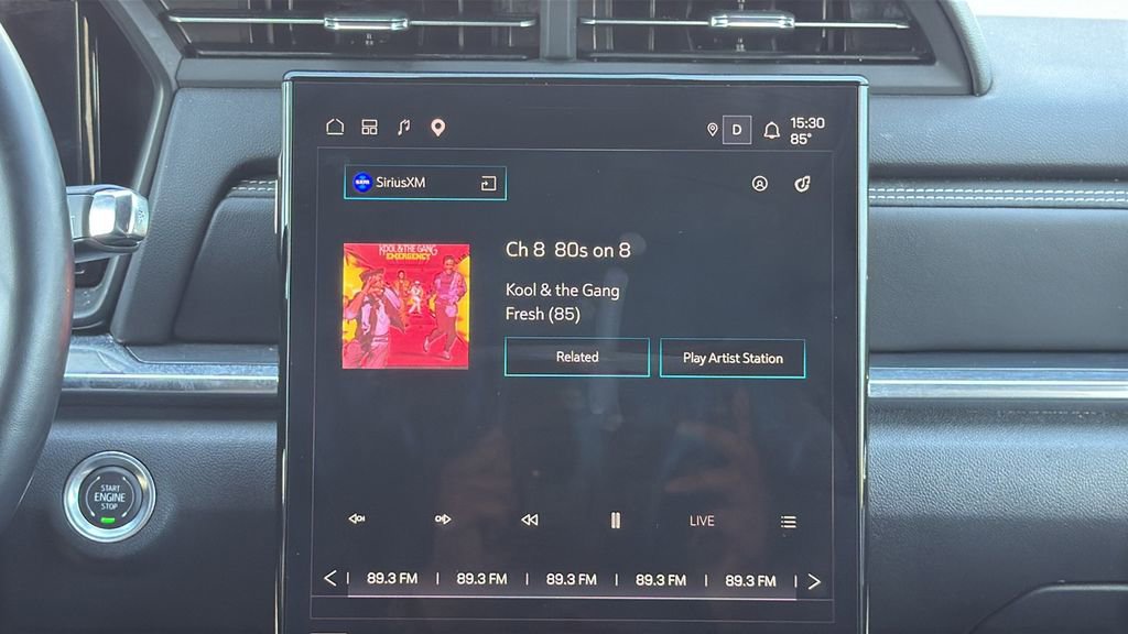 Used 2025 GMC Terrain Elevation FWD image 23