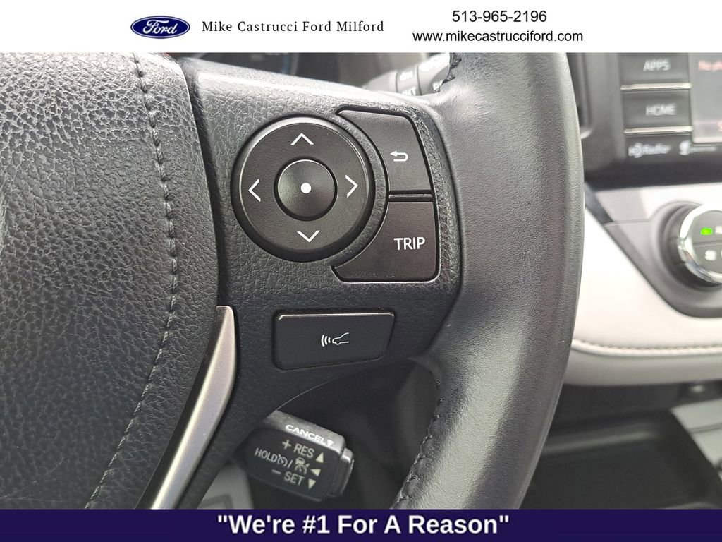 Used 2018 Toyota RAV4 XLE image 14