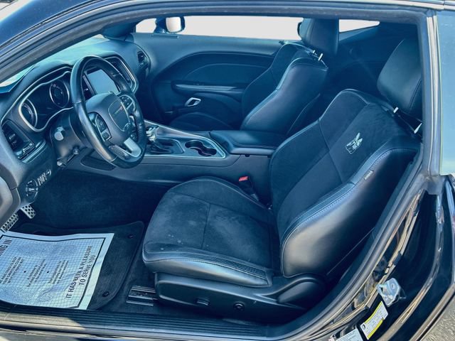 Used 2016 Dodge Challenger R/T Scat Pack RWD image 30