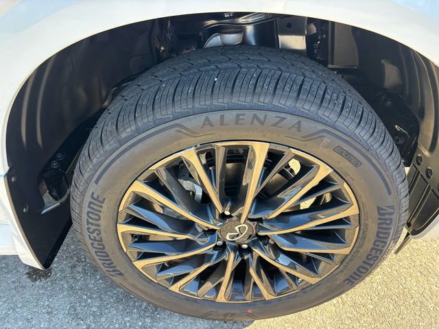 New 2026 INFINITI QX80 Autograph w/ Premium Cargo Package image 10