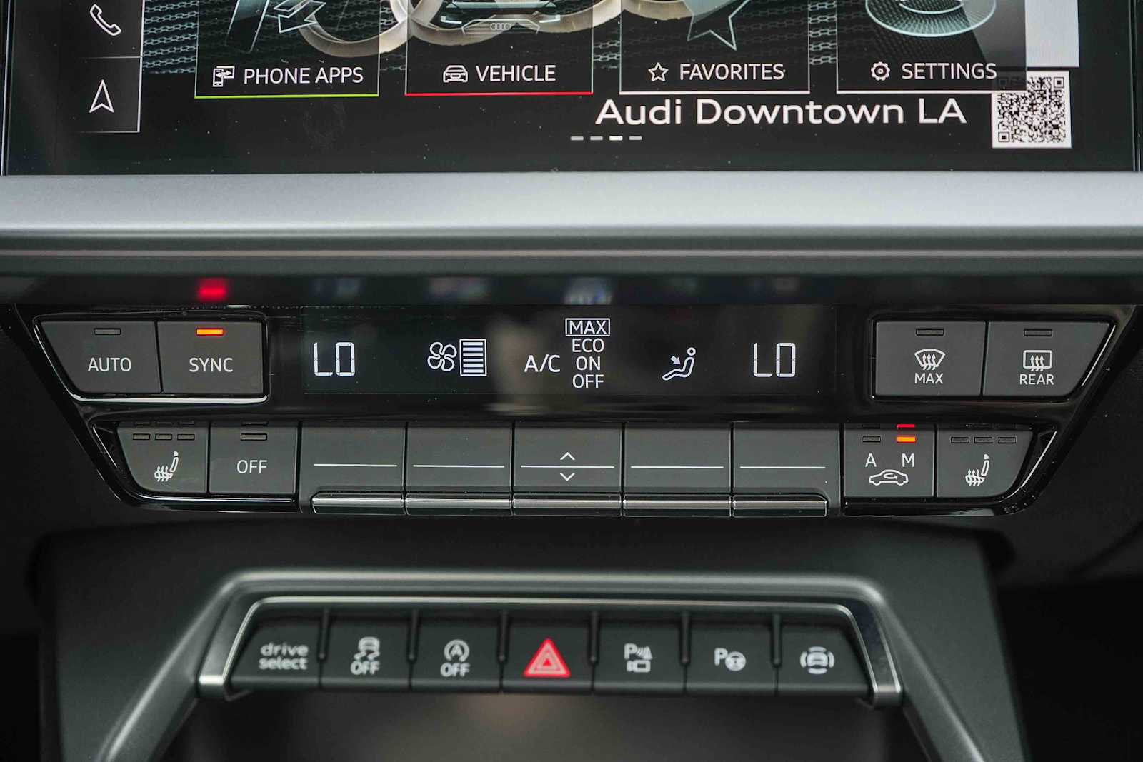 Used 2025 Audi A3 2.0T Premium w/ Black Optic Package image 17