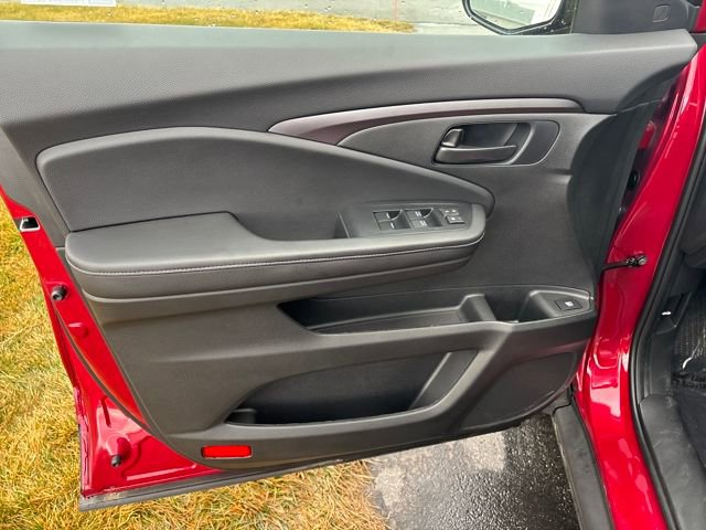 New 2025 Honda Ridgeline Sport image 10