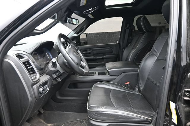 Used 2024 RAM 3500 Limited w/ Night Edition AWD/4WD image 13