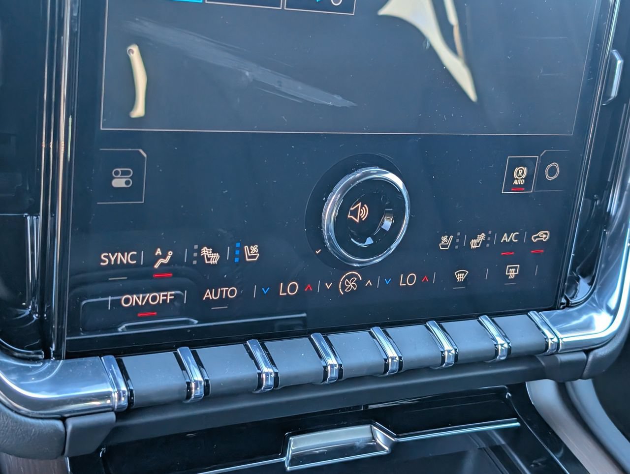 New 2026 GMC Yukon XL Denali w/ Sun & Power Step Package RWD image 13