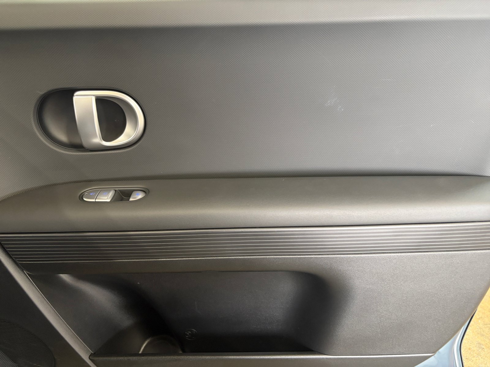 Certified 2024 Hyundai Ioniq 5 SEL AWD/4WD image 16