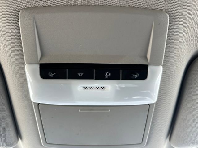 Used 2024 Nissan Pathfinder S image 22