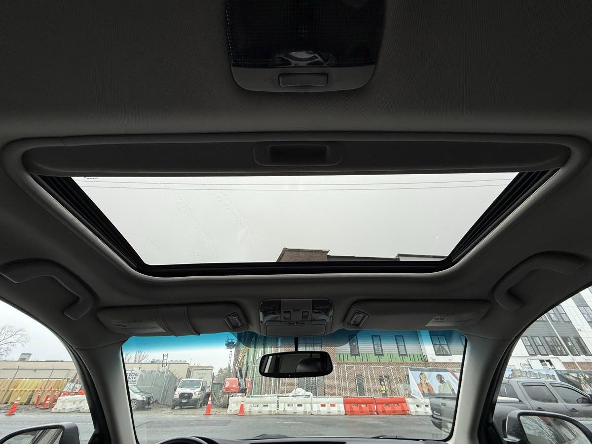 Used 2014 Subaru Outback 2.5i Limited w/ Moonroof Package image 21