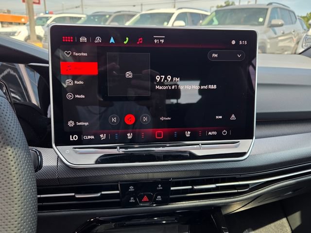 New 2026 Volkswagen GTI SE FWD image 19