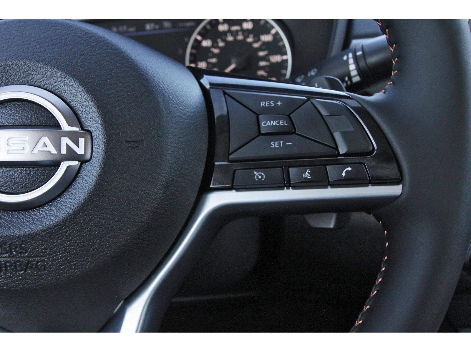 Certified 2025 Nissan Altima 2.5 SR FWD image 19