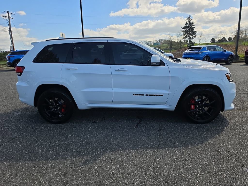 Used 2018 Jeep Grand Cherokee SRT image 7