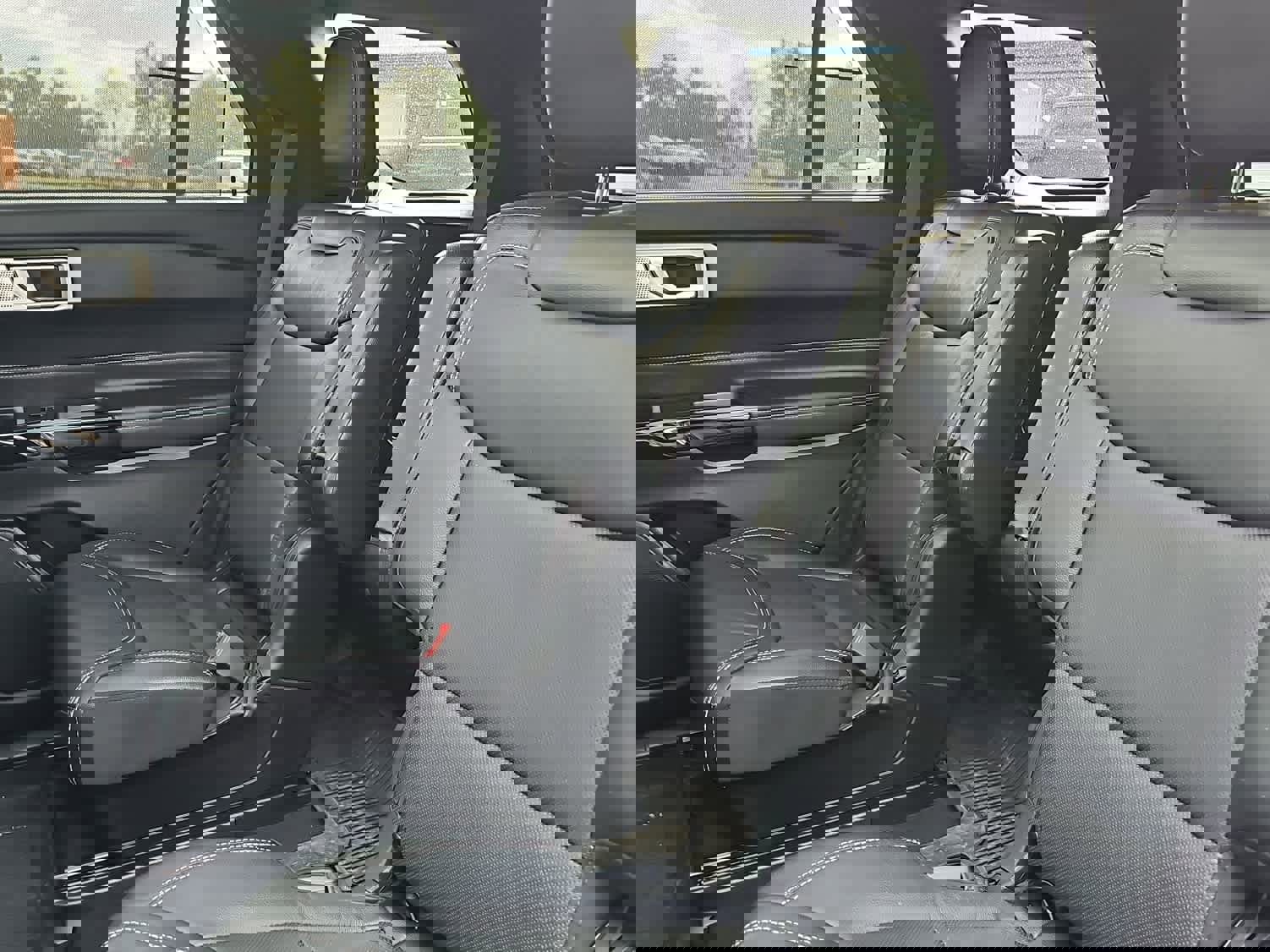 Used 2022 Ford Explorer ST w/ Equipment Group 401A image 25