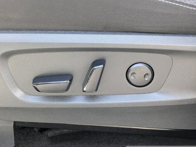 Used 2024 Nissan Pathfinder SV image 26