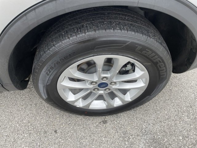 Used 2022 Ford Escape SE image 15