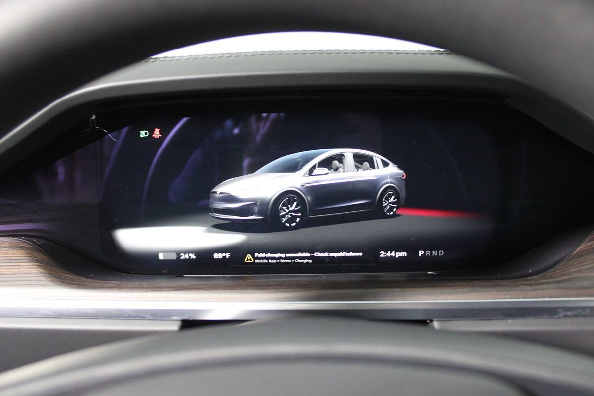 Used 2024 Tesla Model X AWD/4WD image 13