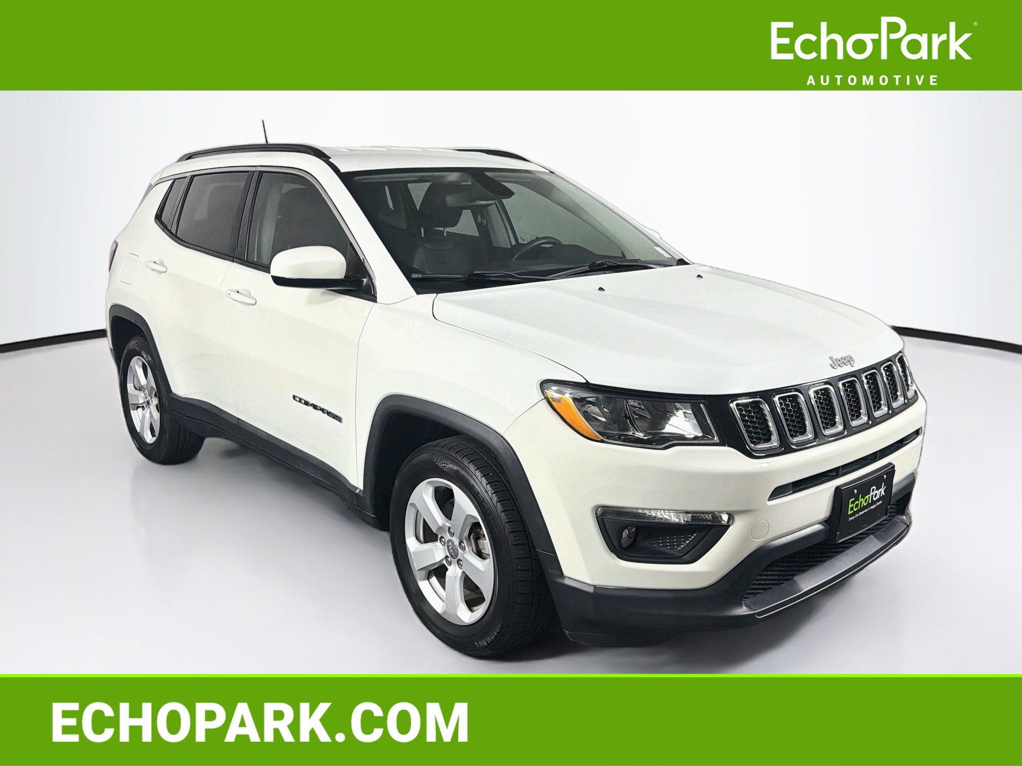 Used 2021 Jeep Compass Latitude FWD image 1