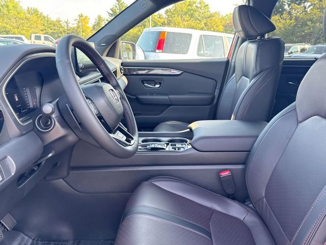 Used 2025 Honda Pilot Black Edition image 21