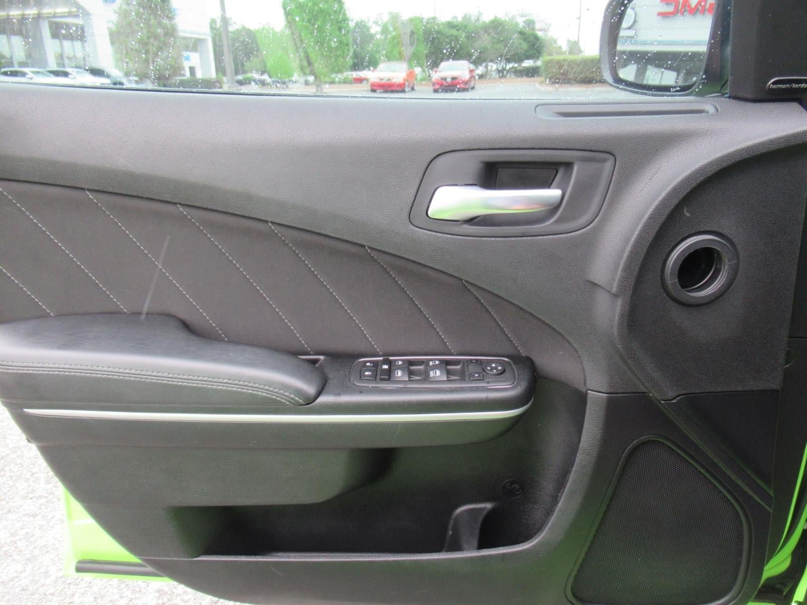 Used 2023 Dodge Charger R/T w/ Harman/Kardon Audio Group RWD image 20