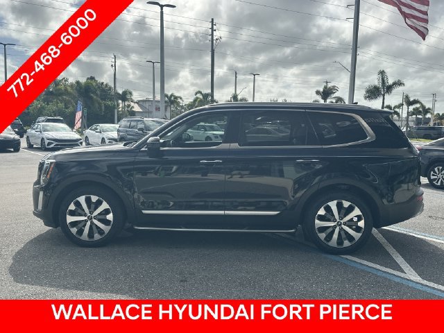 Used 2022 Kia Telluride S FWD image 9