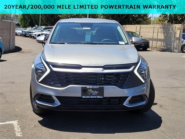 New 2025 Kia Sportage LX image 2