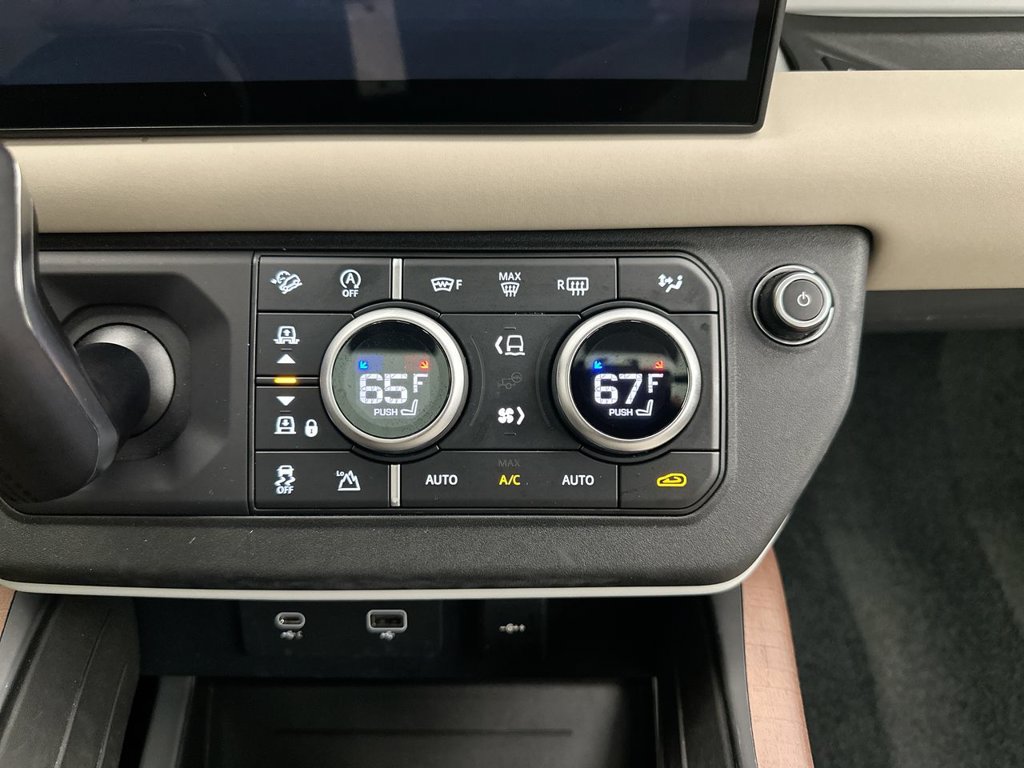 Certified 2024 Land Rover Defender 130 S AWD/4WD image 25