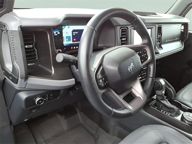 Used 2023 Ford Bronco Big Bend image 15