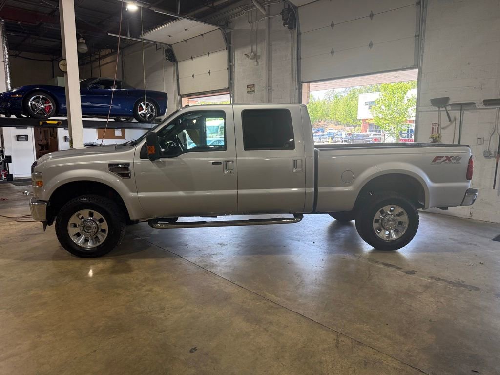 Used 2010 Ford F350 Lariat AWD/4WD image 3