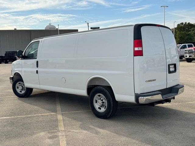 New 2025 Chevrolet Express 2500 Extended w/ Enhanced Convenience Package RWD image 7